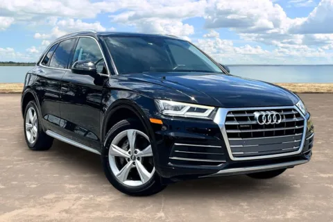 Another view of 2020 Audi Q5 45 Premium Plus for sale in Jacksonville, FL at Gravity Autos Jacksonville