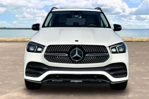 Photos of 2020 Mercedes-Benz GLE 450 for sale in Jacksonville, FL at Gravity Autos Jacksonville