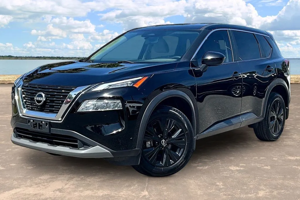 Black 2023 Nissan Rogue SV for sale in Jacksonville, FL