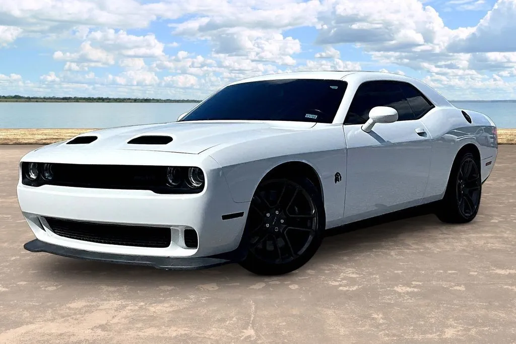 2022 Dodge Challenger SRT Super Stock's photo