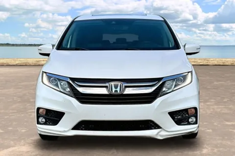 Photos of 2019 Honda Odyssey EX-L for sale in Jacksonville, FL at Gravity Autos Jacksonville