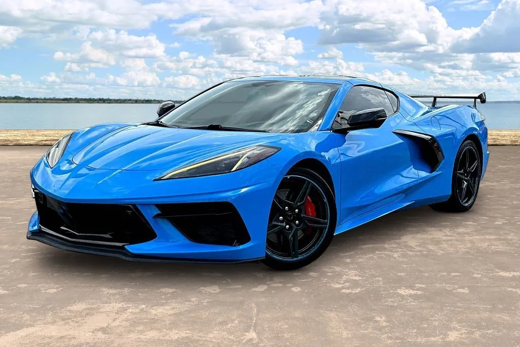 2020 Chevrolet Corvette Stingray Coupe 3LT's photo