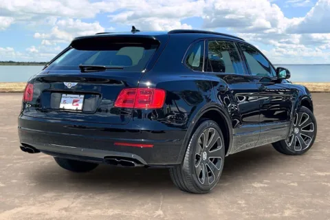 More photos of 2020 Bentley Bentayga V8 at Gravity Autos Jacksonville, FL