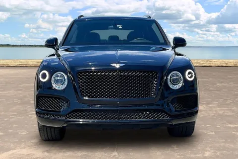 Photos of 2020 Bentley Bentayga V8 for sale in Jacksonville, FL at Gravity Autos Jacksonville
