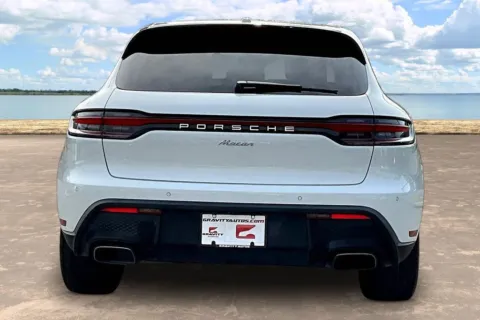 More photos of 2022 Porsche Macan at Gravity Autos Jacksonville, FL