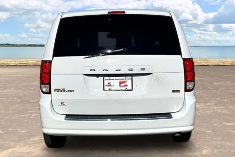 More photos of 2020 Dodge Grand Caravan SE at Gravity Autos Jacksonville, FL