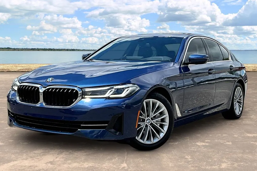 Blue 2021 BMW 5 Series 530i for sale in Jacksonville, FL