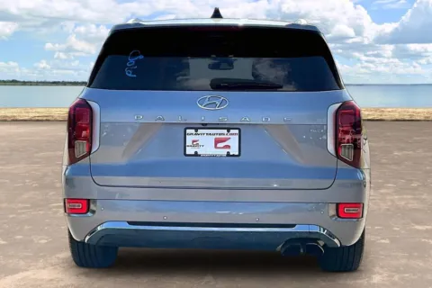 More photos of 2020 Hyundai Palisade Limited at Gravity Autos Jacksonville, FL