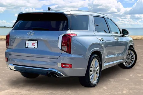 More photos of 2020 Hyundai Palisade Limited at Gravity Autos Jacksonville, FL