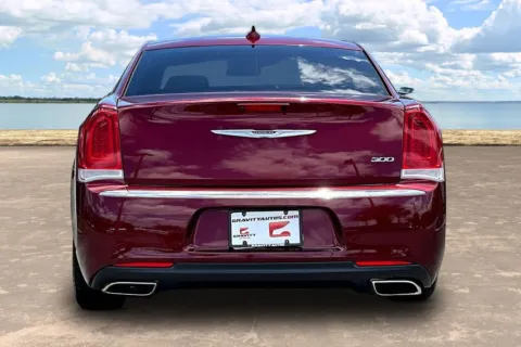 More photos of 2020 Chrysler 300 Limited at Gravity Autos Jacksonville, FL