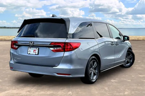 More photos of 2022 Honda Odyssey EX at Gravity Autos Jacksonville, FL