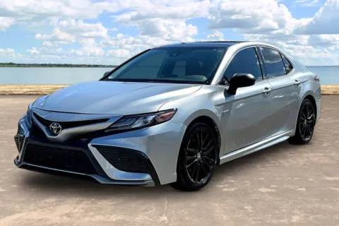 Silver 2022 Toyota Camry XSE for sale in Jacksonville, FL