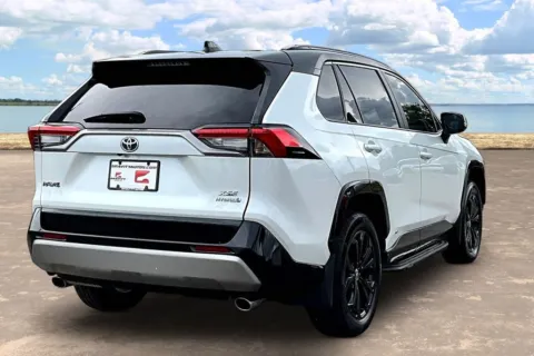 More photos of 2023 Toyota RAV4 Hybrid XSE at Gravity Autos Jacksonville, FL