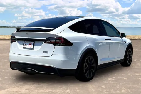 More photos of 2022 Tesla Model X Plaid at Gravity Autos Jacksonville, FL