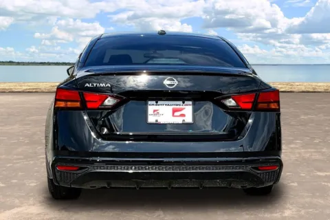 More photos of 2020 Nissan Altima 2.5 S at Gravity Autos Jacksonville, FL