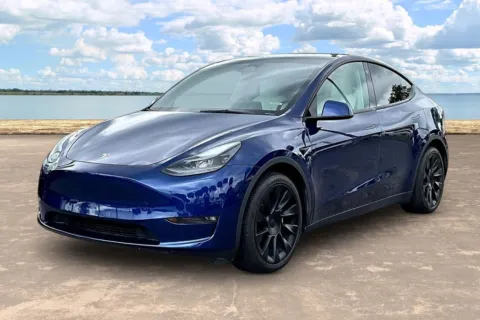 Blue 2023 Tesla Model Y Long Range for sale in Jacksonville, FL