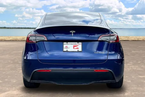 More photos of 2023 Tesla Model Y Long Range at Gravity Autos Jacksonville, FL