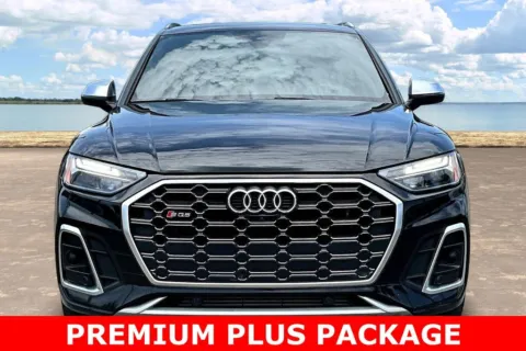 Photos of 2021 Audi SQ5 Premium Plus for sale in Jacksonville, FL at Gravity Autos Jacksonville
