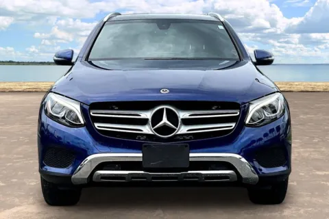 Photos of 2018 Mercedes-Benz GLC 350e for sale in Jacksonville, FL at Gravity Autos Jacksonville