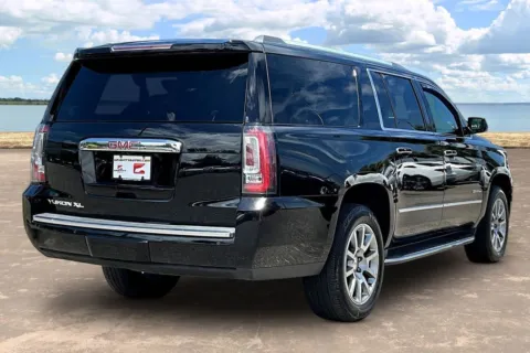 More photos of 2019 GMC Yukon XL Denali at Gravity Autos Jacksonville, FL