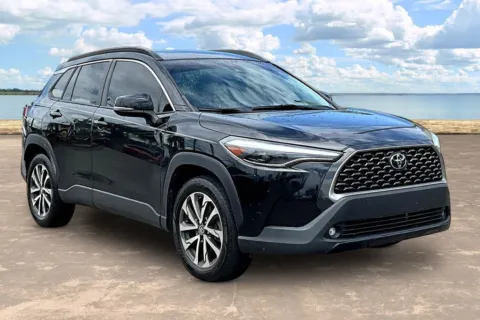 Another view of 2022 Toyota Corolla Cross XLE for sale in Jacksonville, FL at Gravity Autos Jacksonville