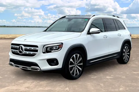 White 2022 Mercedes-Benz GLB 250 for sale in Jacksonville, FL