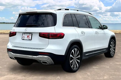 More photos of 2022 Mercedes-Benz GLB 250 at Gravity Autos Jacksonville, FL