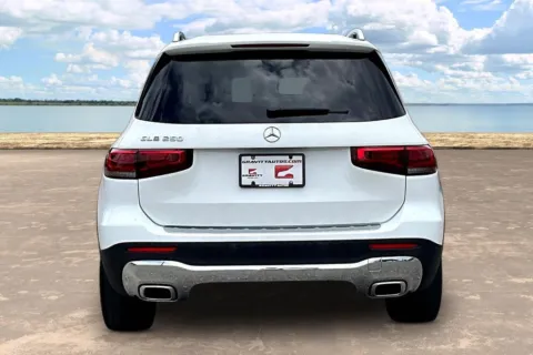 More photos of 2022 Mercedes-Benz GLB 250 at Gravity Autos Jacksonville, FL