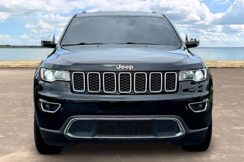 Photos of 2022 Jeep Grand Cherokee WK Limited for sale in Jacksonville, FL at Gravity Autos Jacksonville