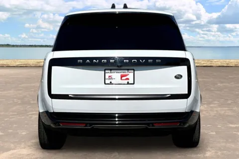 More photos of 2023 Land Rover Range Rover SE at Gravity Autos Jacksonville, FL