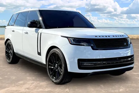 Another view of 2023 Land Rover Range Rover SE for sale in Jacksonville, FL at Gravity Autos Jacksonville