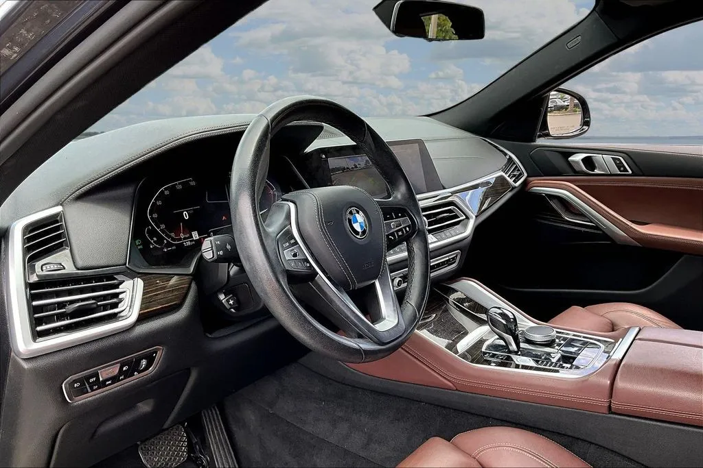 2021 BMW X6 40i - Photo 17