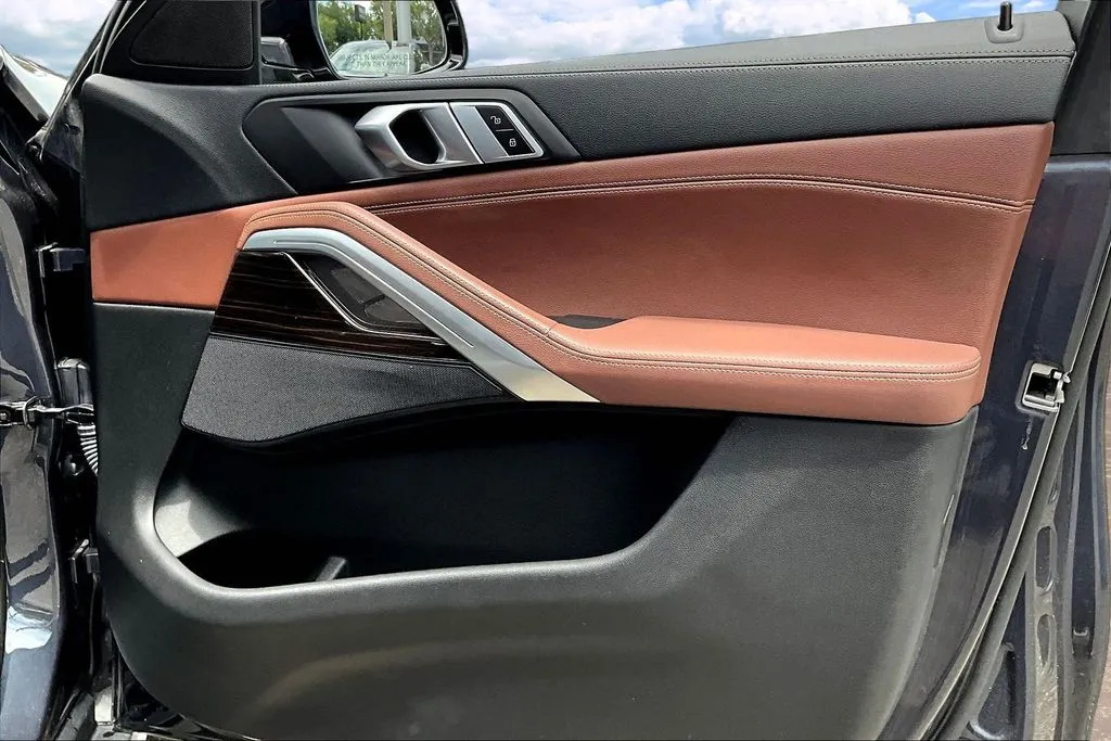 2021 BMW X6 40i - Photo 29