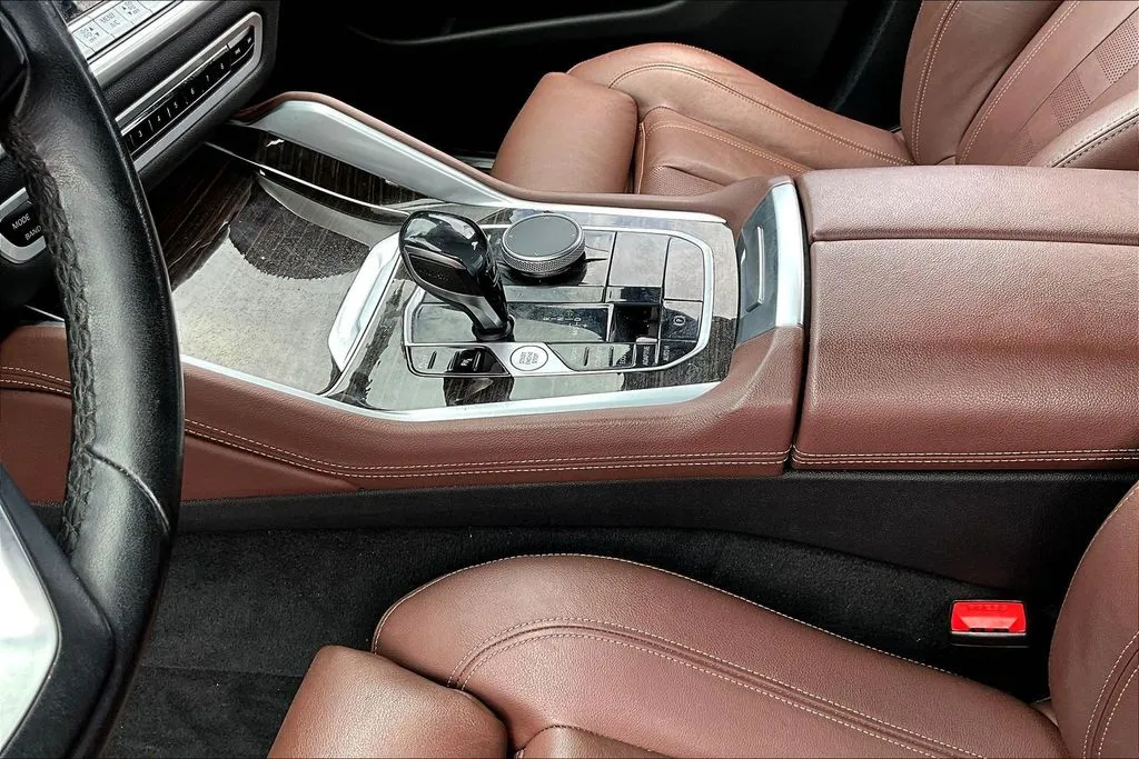 2021 BMW X6 40i - Photo 18