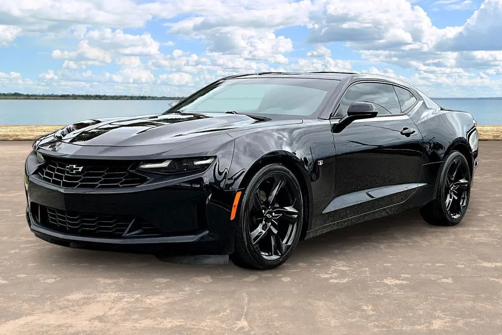 Black 2020 Chevrolet Camaro 1LT for sale in Jacksonville, FL