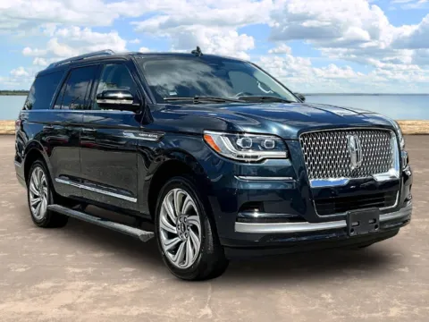 Another view of 2022 Lincoln Navigator Reserve for sale in Jacksonville, FL at Gravity Autos Jacksonville