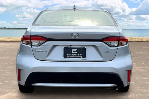 More photos of 2021 Toyota Corolla LE at Gravity Autos Jacksonville, FL