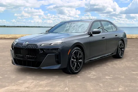 Gray 2023 BMW 7 Series 740i for sale in Jacksonville, FL