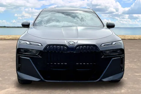 Photos of 2023 BMW i7 xDrive60 for sale in Jacksonville, FL at Gravity Autos Jacksonville