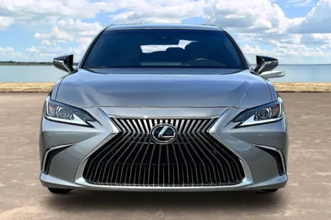 Photos of 2020 Lexus ES 350 for sale in Jacksonville, FL at Gravity Autos Jacksonville