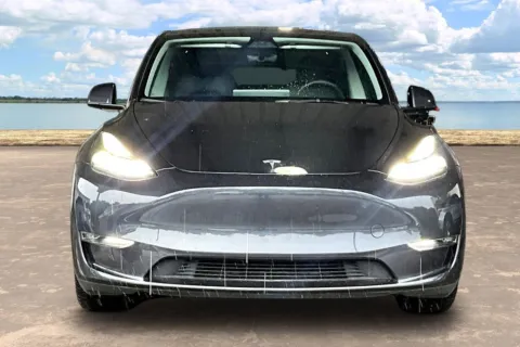 Photos of 2024 Tesla Model Y Long Range for sale in Jacksonville, FL at Gravity Autos Jacksonville