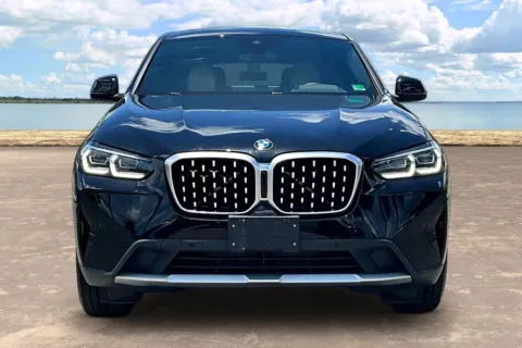 Photos of 2022 BMW X4 xDrive30i for sale in Jacksonville, FL at Gravity Autos Jacksonville