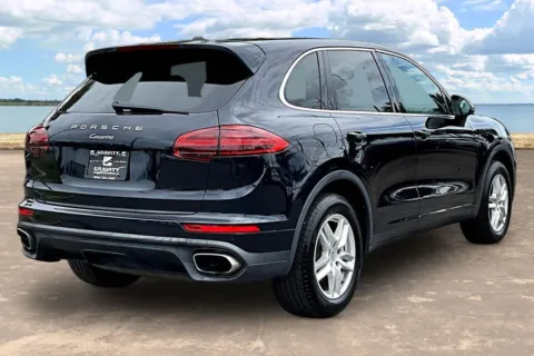 More photos of 2017 Porsche Cayenne at Gravity Autos Jacksonville, FL
