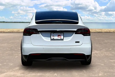 More photos of 2022 Tesla Model X Plaid at Gravity Autos Jacksonville, FL