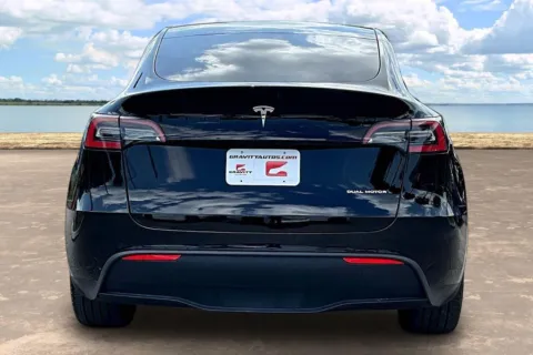 More photos of 2020 Tesla Model Y Long Range at Gravity Autos Jacksonville, FL