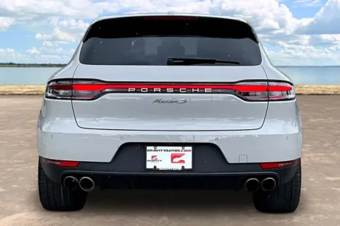 More photos of 2019 Porsche Macan S at Gravity Autos Jacksonville, FL