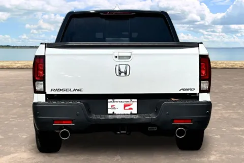 More photos of 2023 Honda Ridgeline Black Edition at Gravity Autos Jacksonville, FL