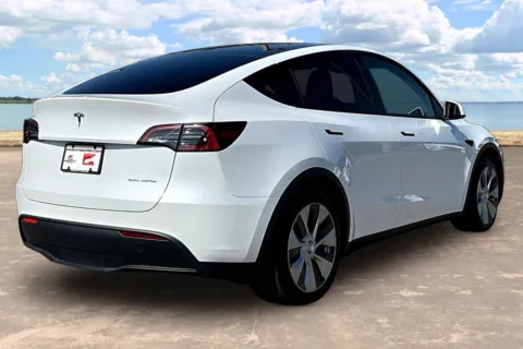 More photos of 2023 Tesla Model Y Long Range at Gravity Autos Jacksonville, FL