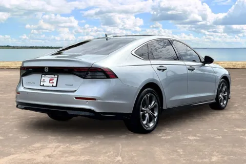More photos of 2024 Honda Accord Hybrid EX-L at Gravity Autos Jacksonville, FL