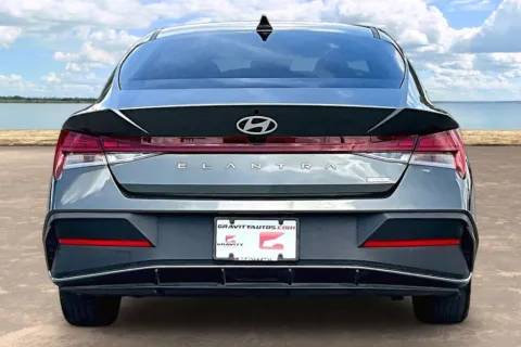 More photos of 2024 Hyundai Elantra Hybrid Blue at Gravity Autos Jacksonville, FL